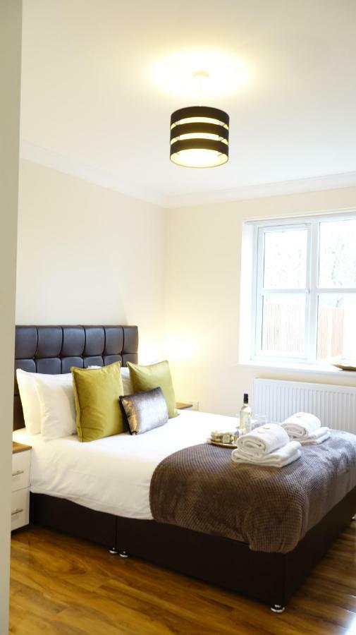Luxury 2 Bed 2 Bath - Free Parking - 5Min To Airport - Sleeps 6 Apartamento Ashford  Exterior foto