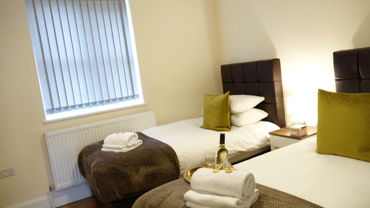 Luxury 2 Bed 2 Bath - Free Parking - 5Min To Airport - Sleeps 6 Apartamento Ashford  Exterior foto