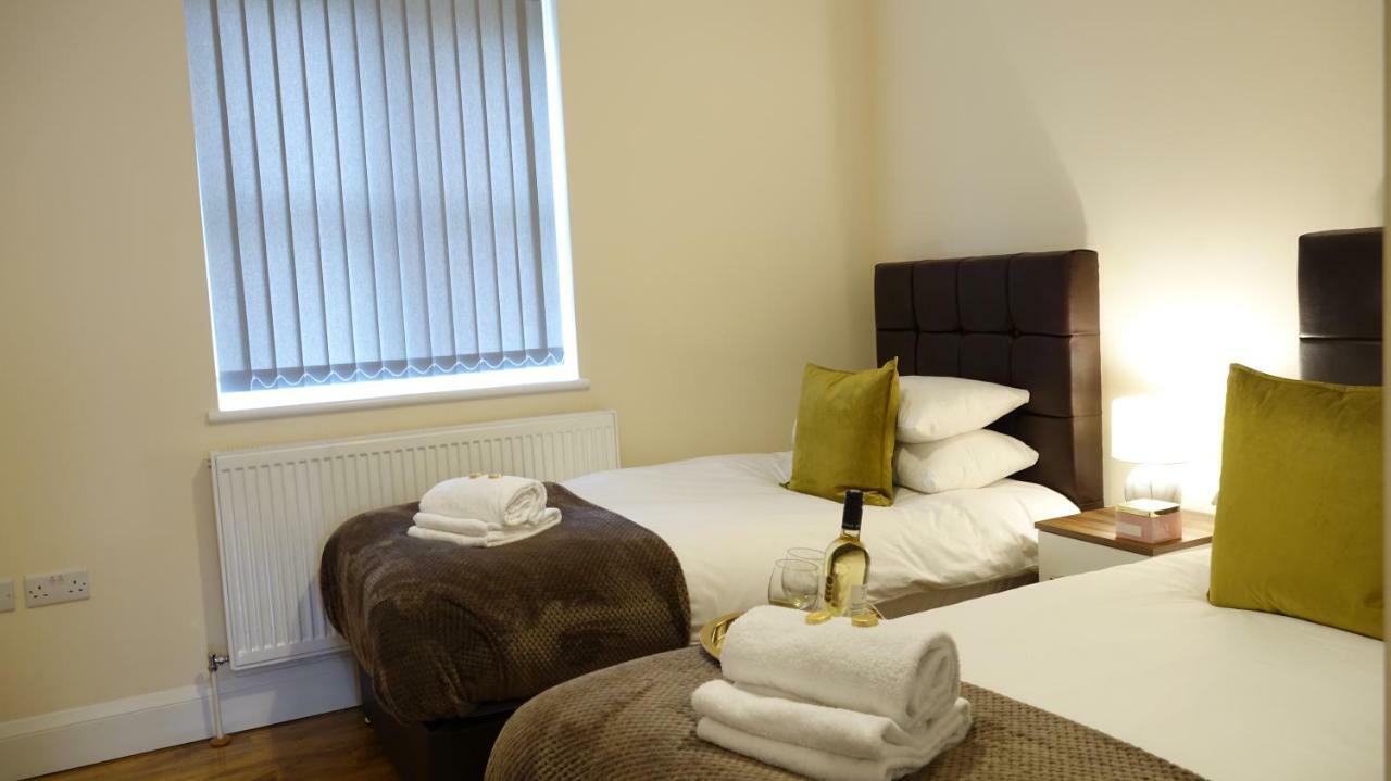 Luxury 2 Bed 2 Bath - Free Parking - 5Min To Airport - Sleeps 6 Apartamento Ashford  Exterior foto